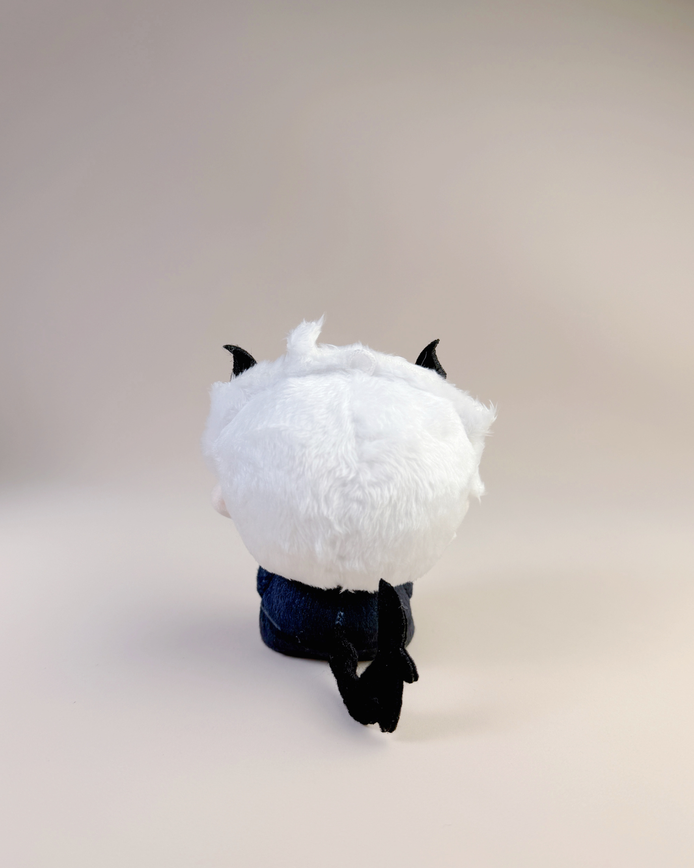 LADS – 10 cm (4 in) Little Grab Plush Doll · Sylus