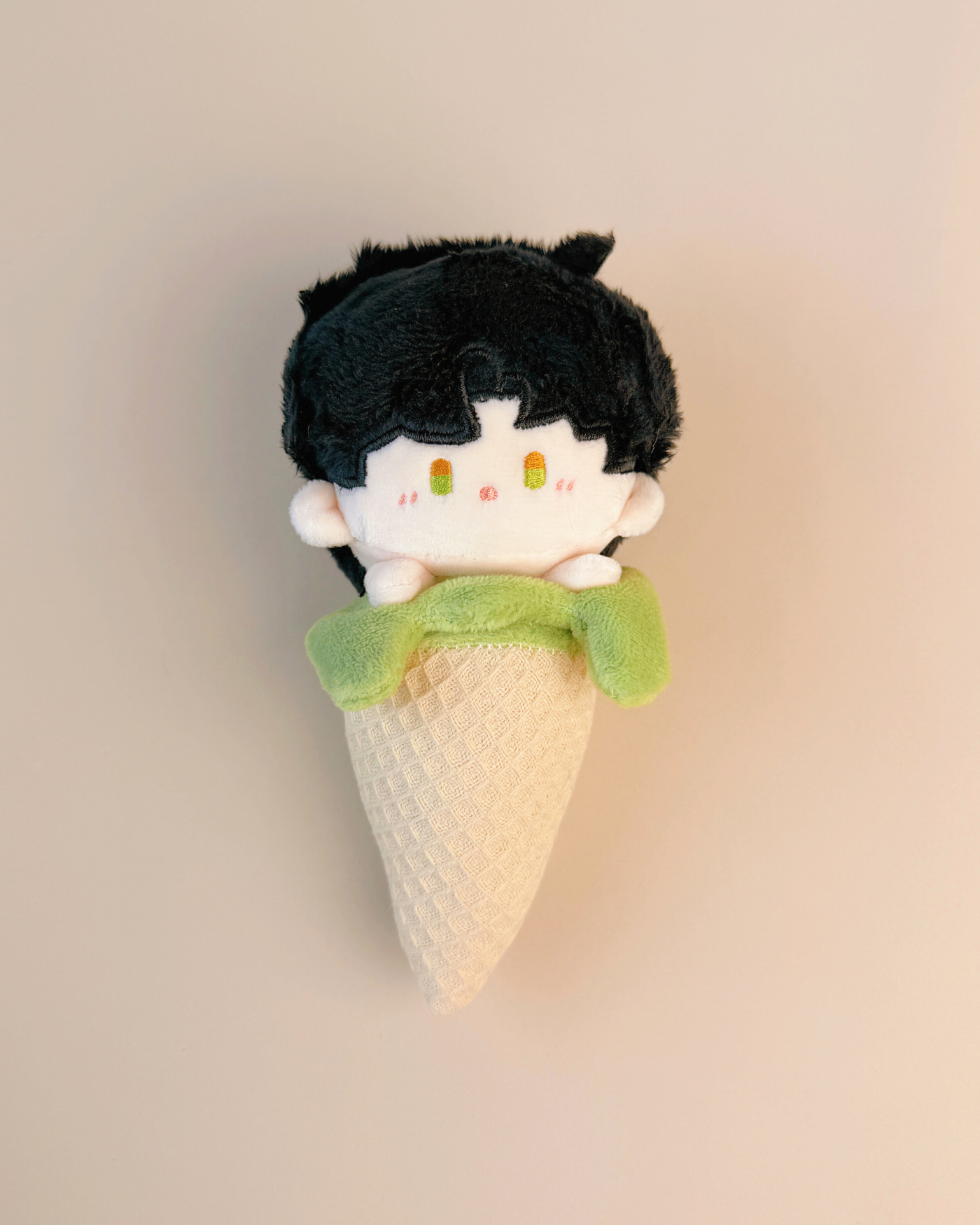 LADS – 15 cm (6 in) Foodie Plush Doll · Zayne (Matcha Ice Cream