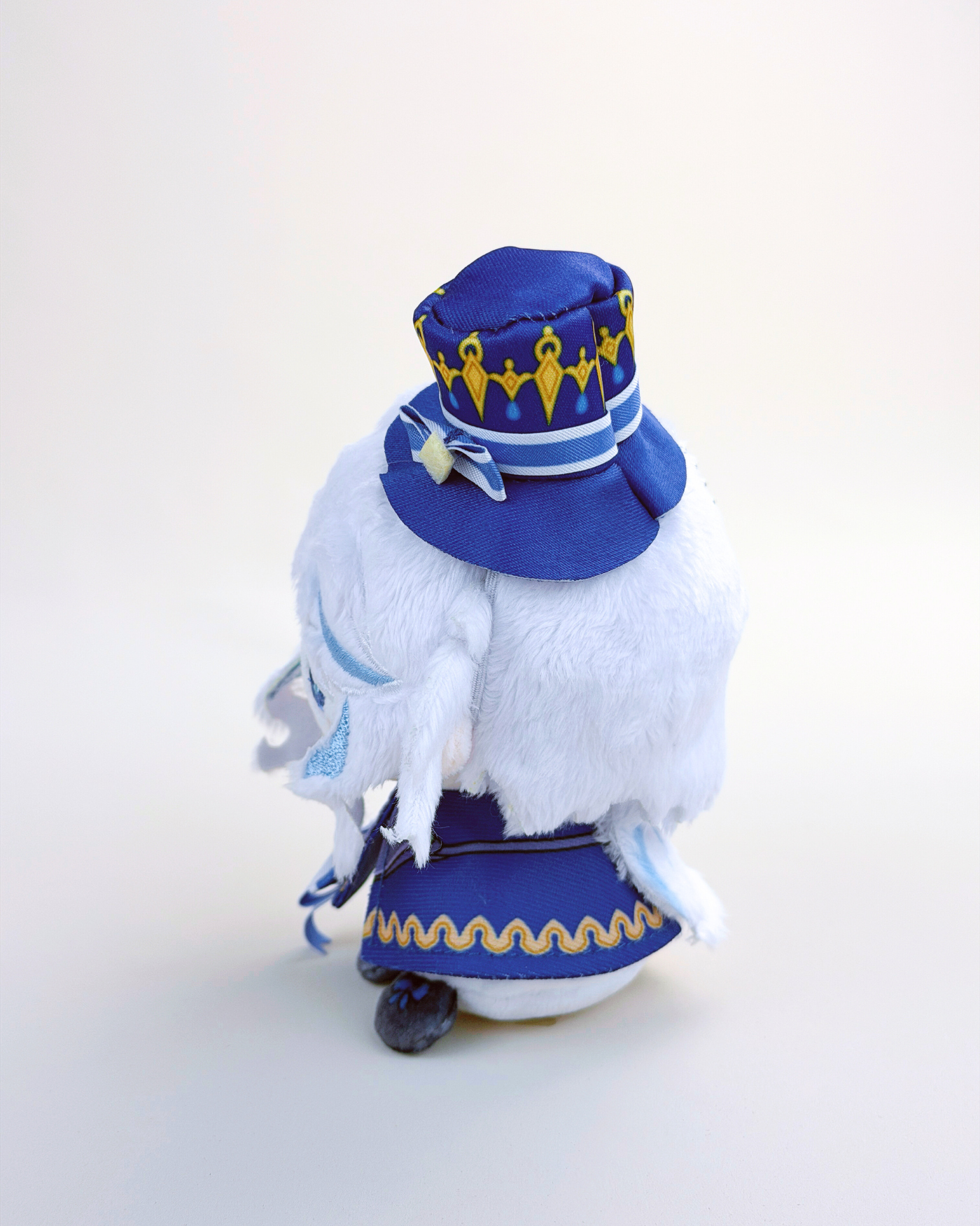 Genshin - 10 cm (4 in) Original Outfit Plush Doll · Furina