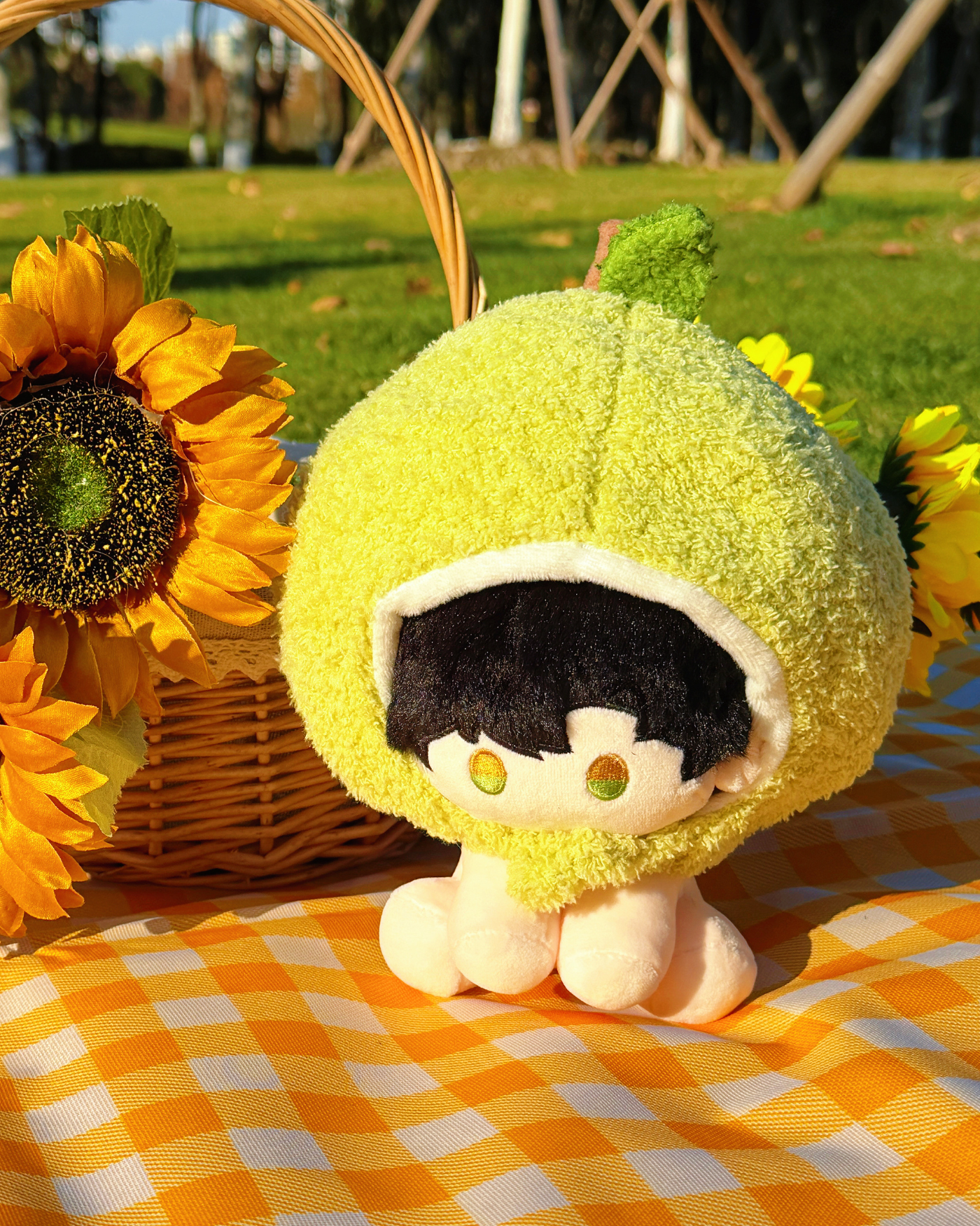 LADS - 15 cm (6 in) Sitting Plush Doll with Fruit Hood · Zayne