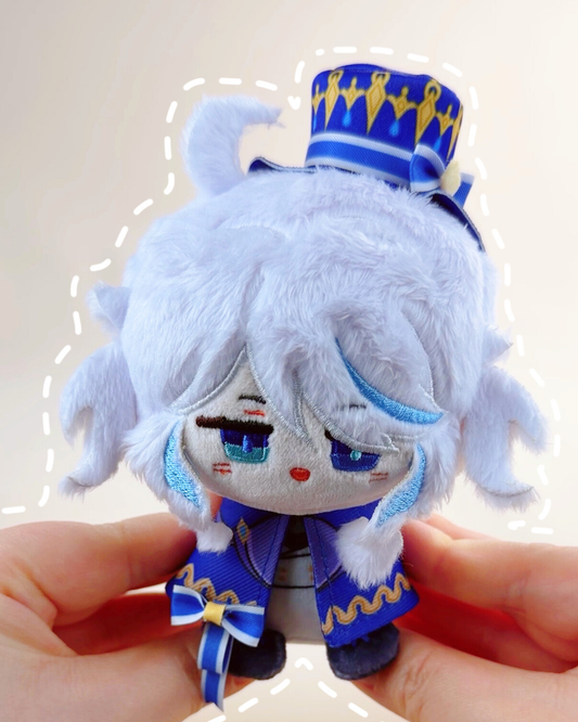Genshin - 10 cm (4 in) Original Outfit Plush Doll · Furina