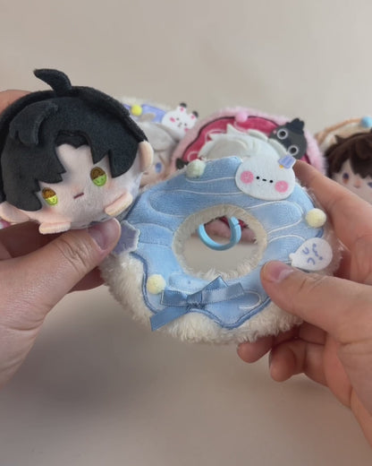 LADS – 10 cm (4 in) Donut Plush Doll · Zayne